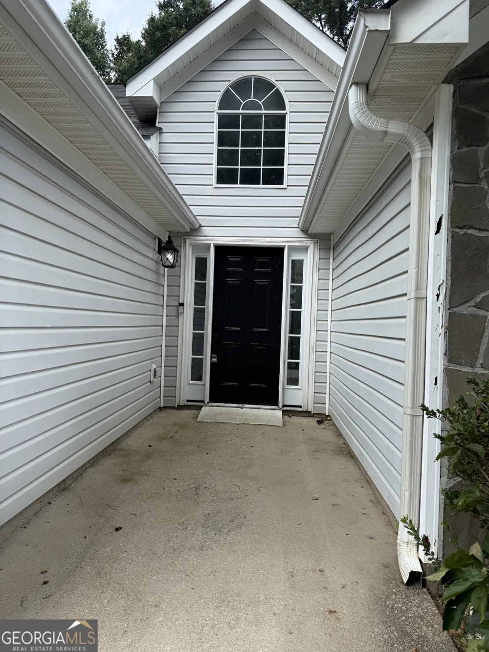 208 Coldsprings CT McDonough, GA 30253
