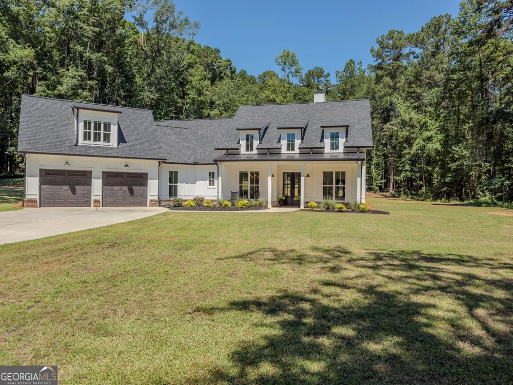1010 Holland Springs RD Madison, GA 30650