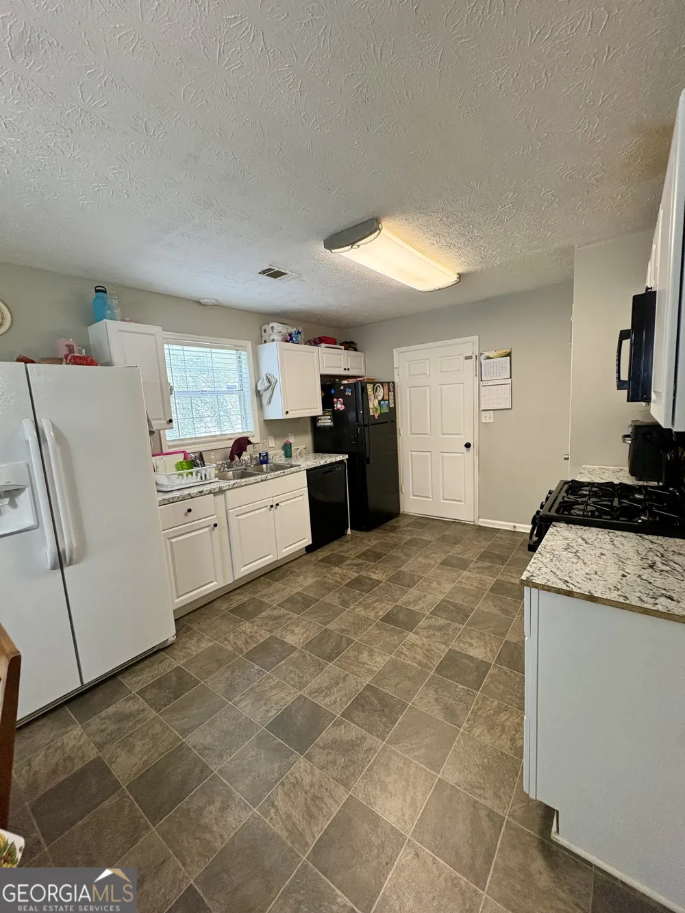 7651 Antebellum LN Riverdale, GA 30274