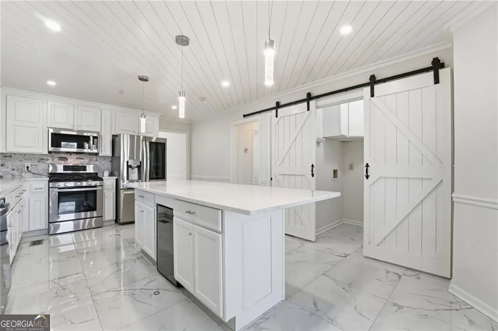 5099 VIXEN CT Acworth, GA 30101