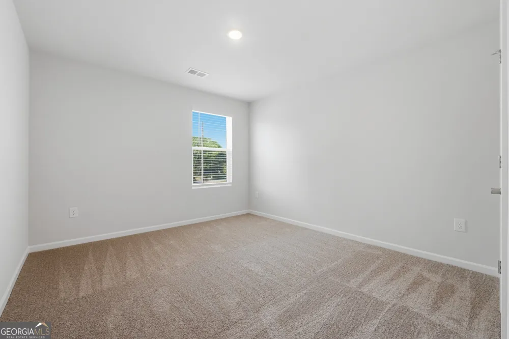 3633 PARKWAY JAMES DR Snellville, GA 30039