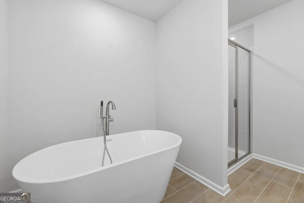 3633 PARKWAY JAMES DR Snellville, GA 30039