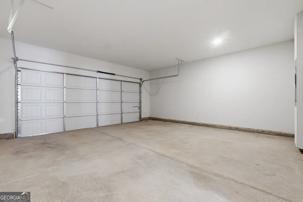 3633 PARKWAY JAMES DR Snellville, GA 30039