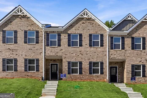3639 PARKWAY JAMES DR