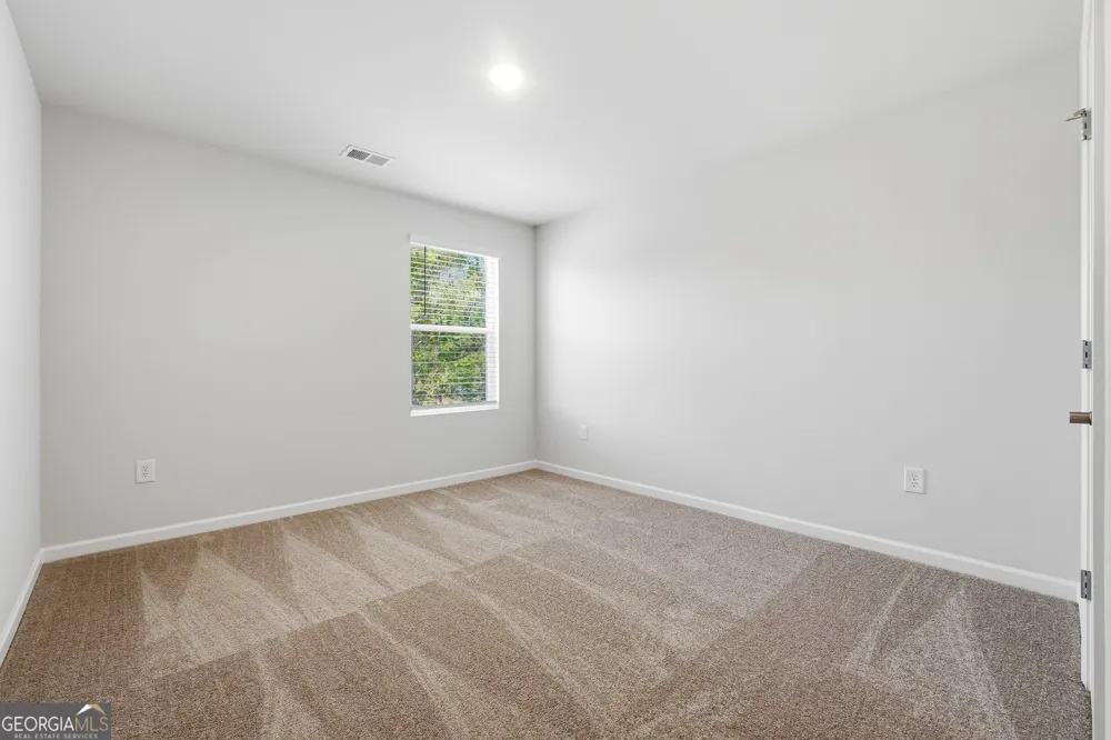 3639 PARKWAY JAMES DR Snellville, GA 30039