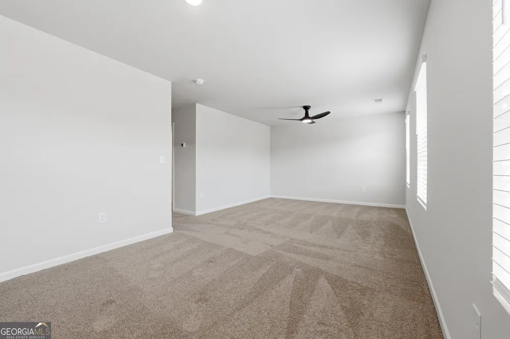 3639 PARKWAY JAMES DR Snellville, GA 30039