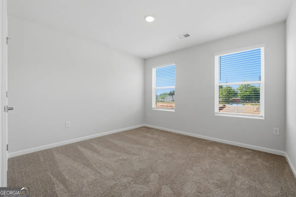 3648 PARKWAY JAMES DR Snellville, GA 30039