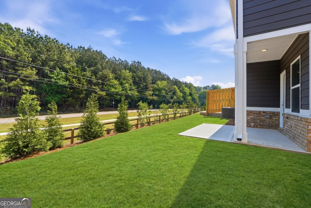 3648 PARKWAY JAMES DR Snellville, GA 30039
