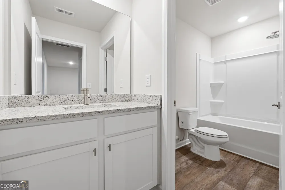 3637 PARKWAY JAMES DR Snellville, GA 30039
