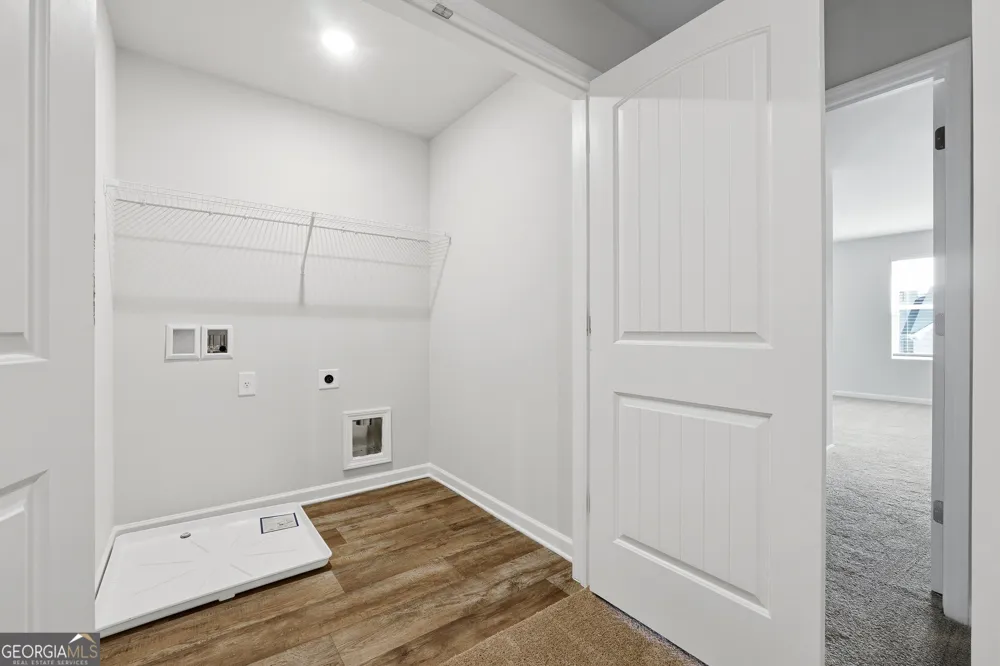 3637 PARKWAY JAMES DR Snellville, GA 30039
