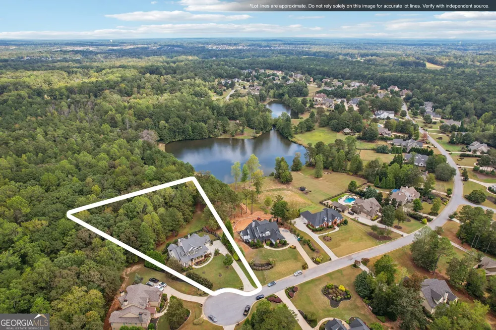 395 Beaumont Farms DR Sharpsburg, GA 30277