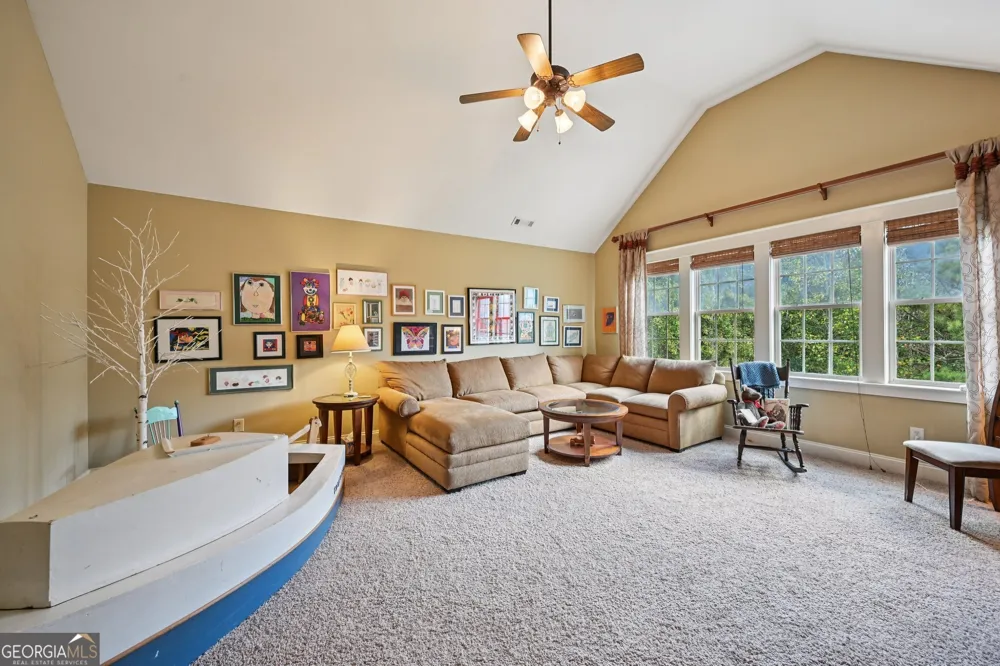 395 Beaumont Farms DR Sharpsburg, GA 30277