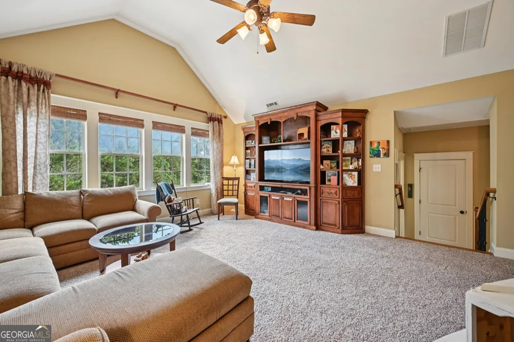 395 Beaumont Farms DR Sharpsburg, GA 30277