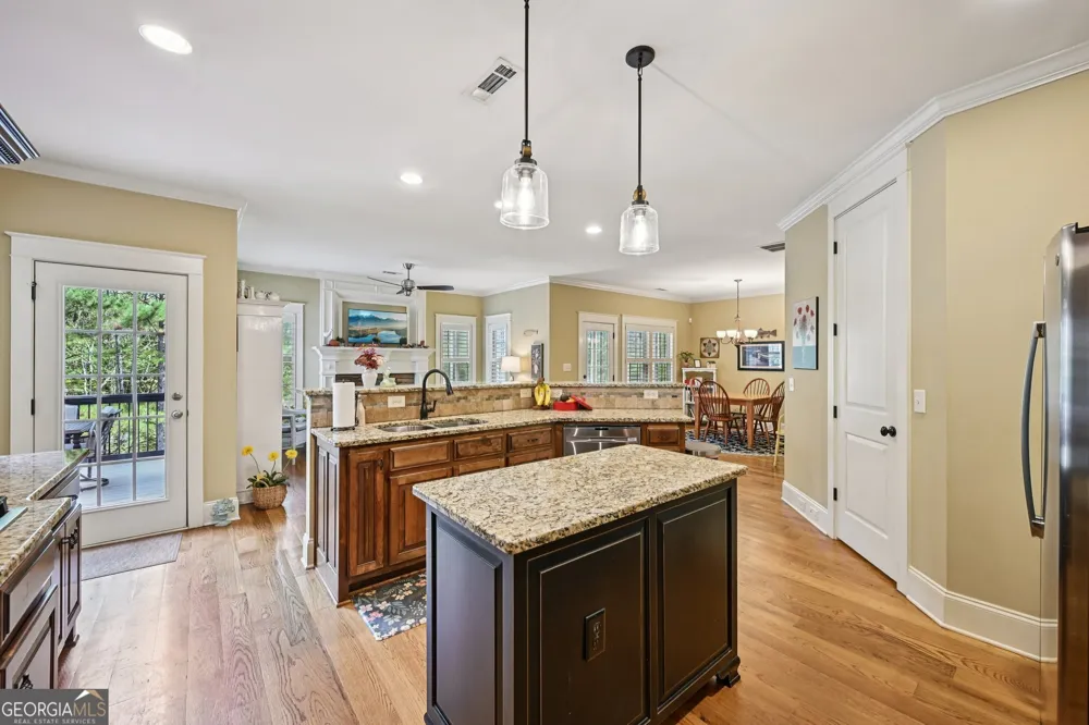 395 Beaumont Farms DR Sharpsburg, GA 30277