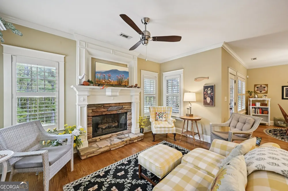 395 Beaumont Farms DR Sharpsburg, GA 30277