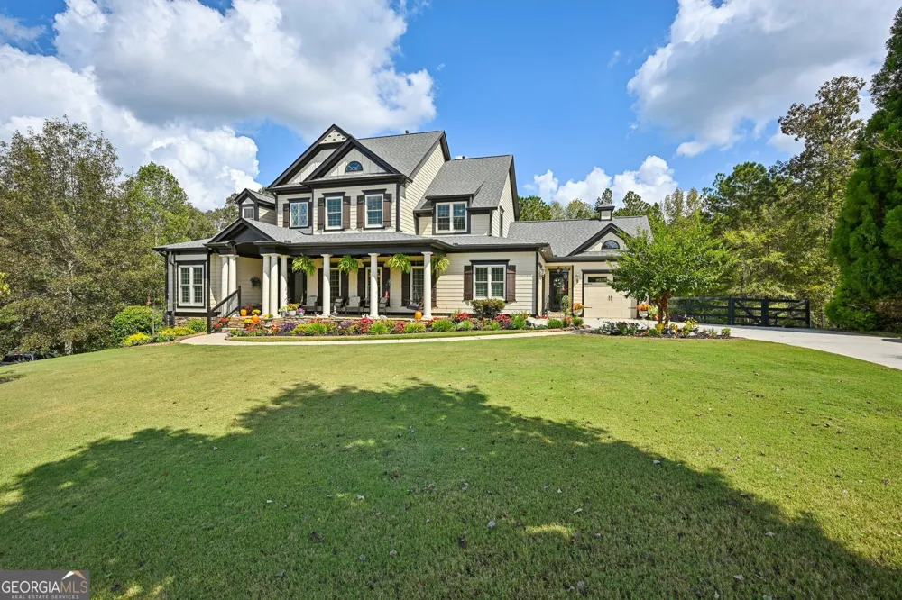 395 Beaumont Farms DR Sharpsburg, GA 30277