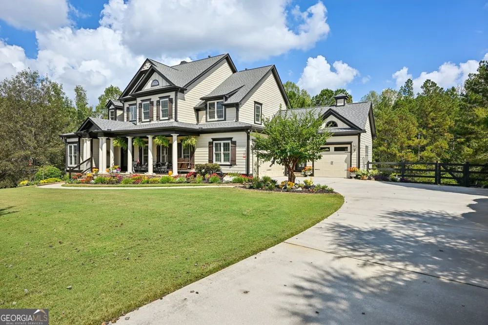 395 Beaumont Farms DR Sharpsburg, GA 30277