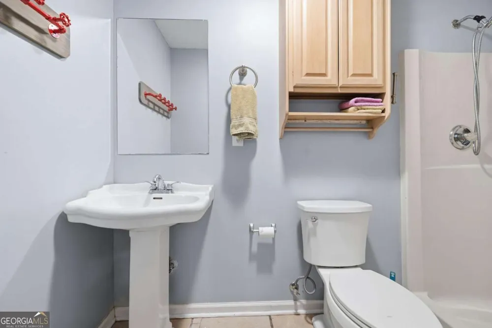 112 Cannon Point RD SE Milledgeville, GA 31061