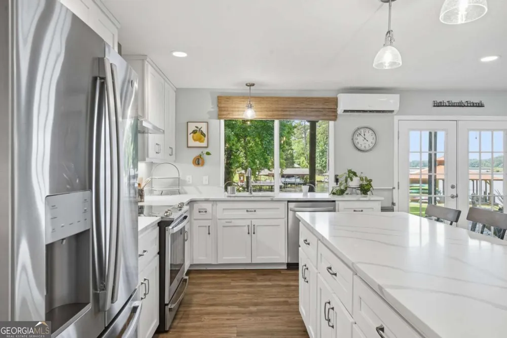 112 Cannon Point RD SE Milledgeville, GA 31061