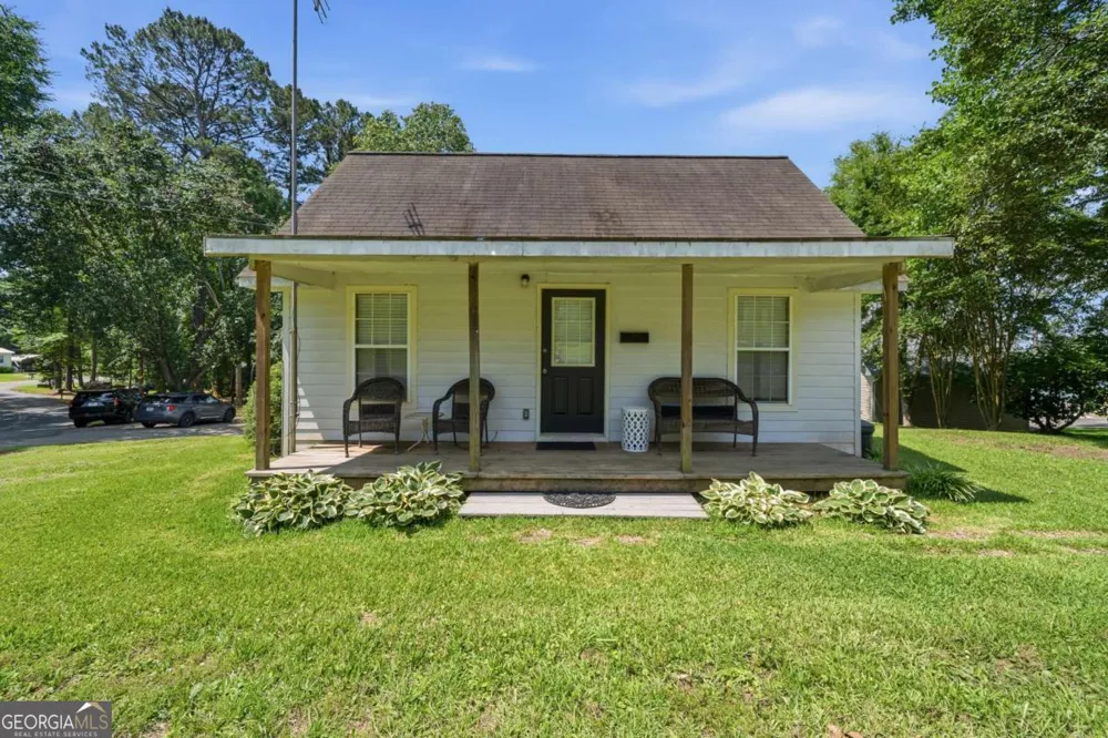 112 Cannon Point RD SE Milledgeville, GA 31061