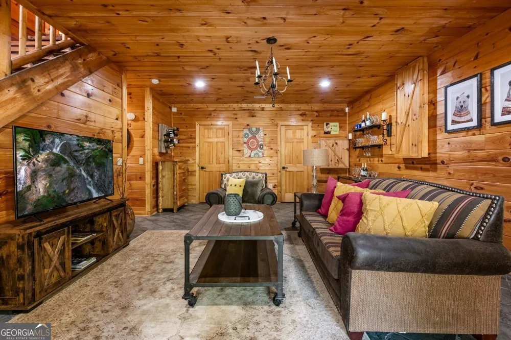 1820 Shady Falls RD Blue Ridge, GA 30513