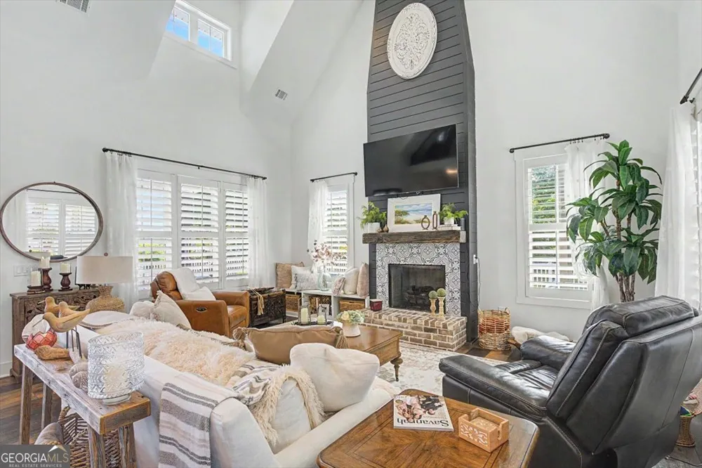 164 River RD Midway, GA 31320