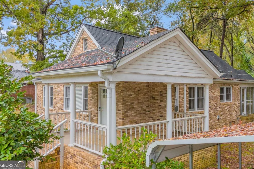 625 Ila RD Commerce, GA 30529