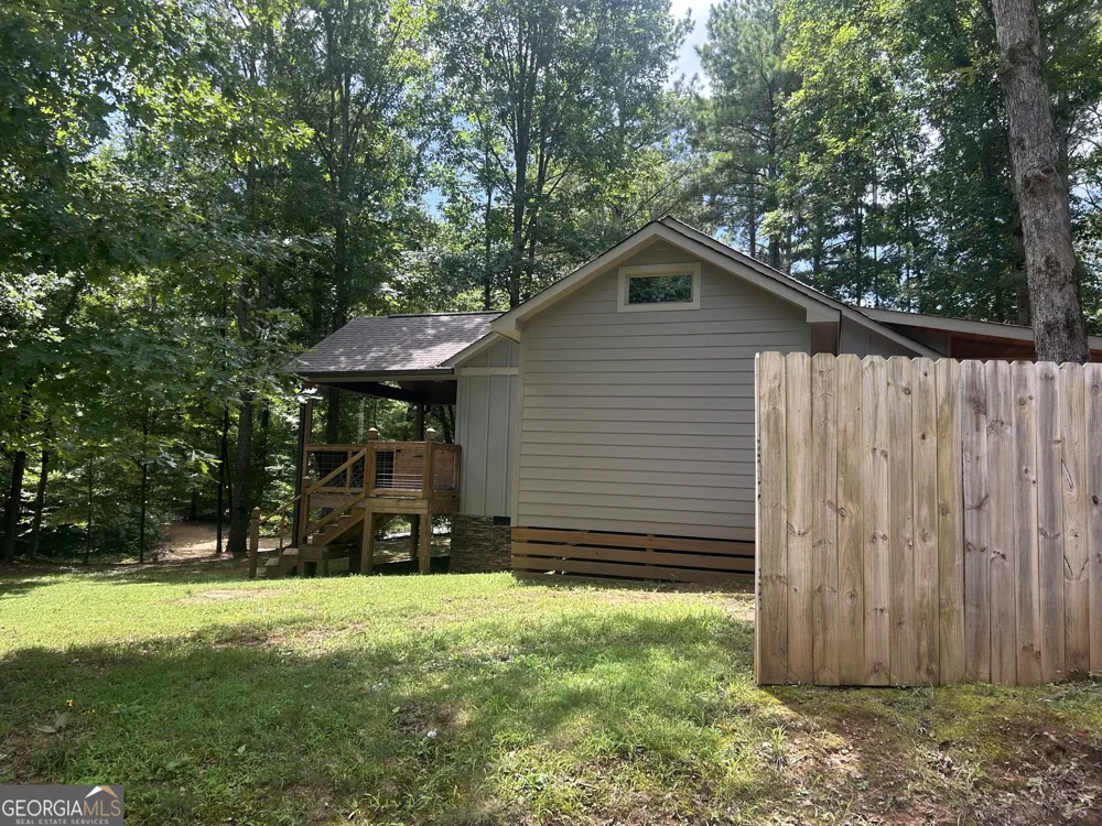 1437 Ben Mosley CIR Summerville, GA 30747