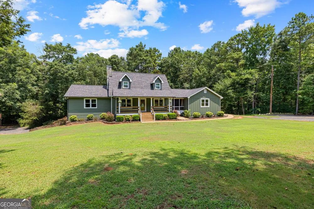 318 Teasley TRL Moreland, GA 30259