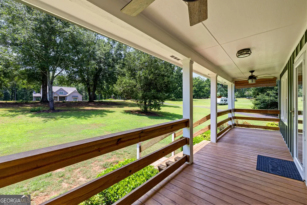 318 Teasley TRL Moreland, GA 30259