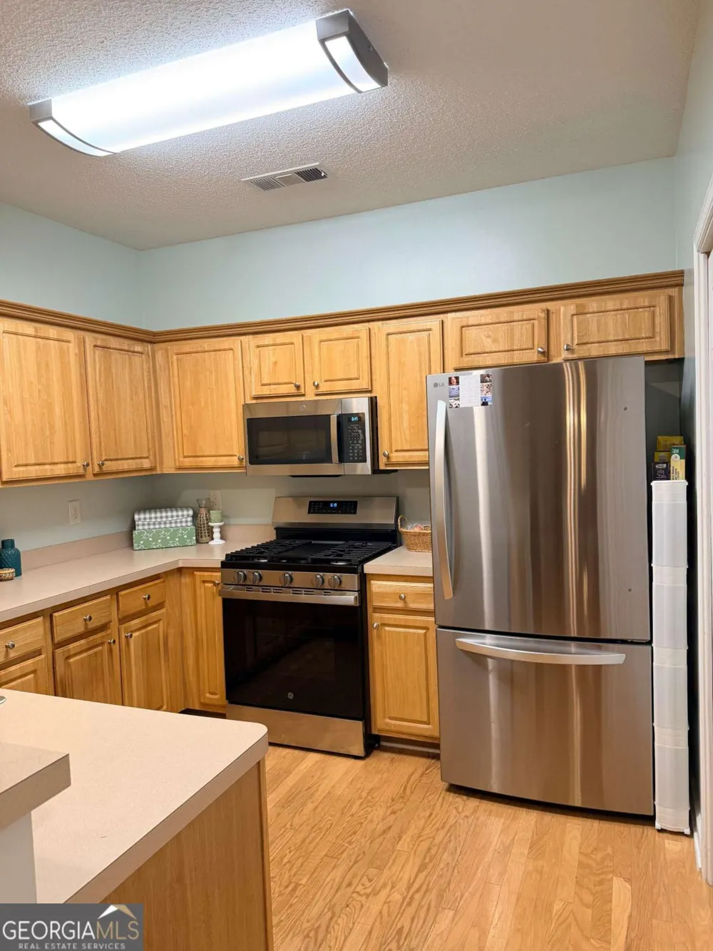 120 Camry LN Grayson, GA 30017