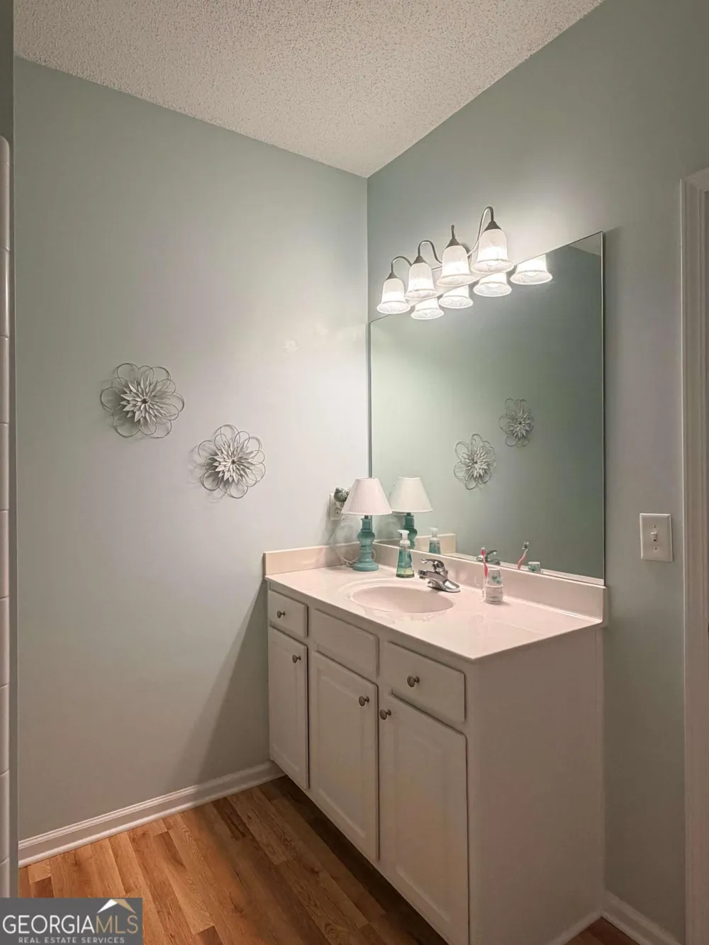 120 Camry LN Grayson, GA 30017