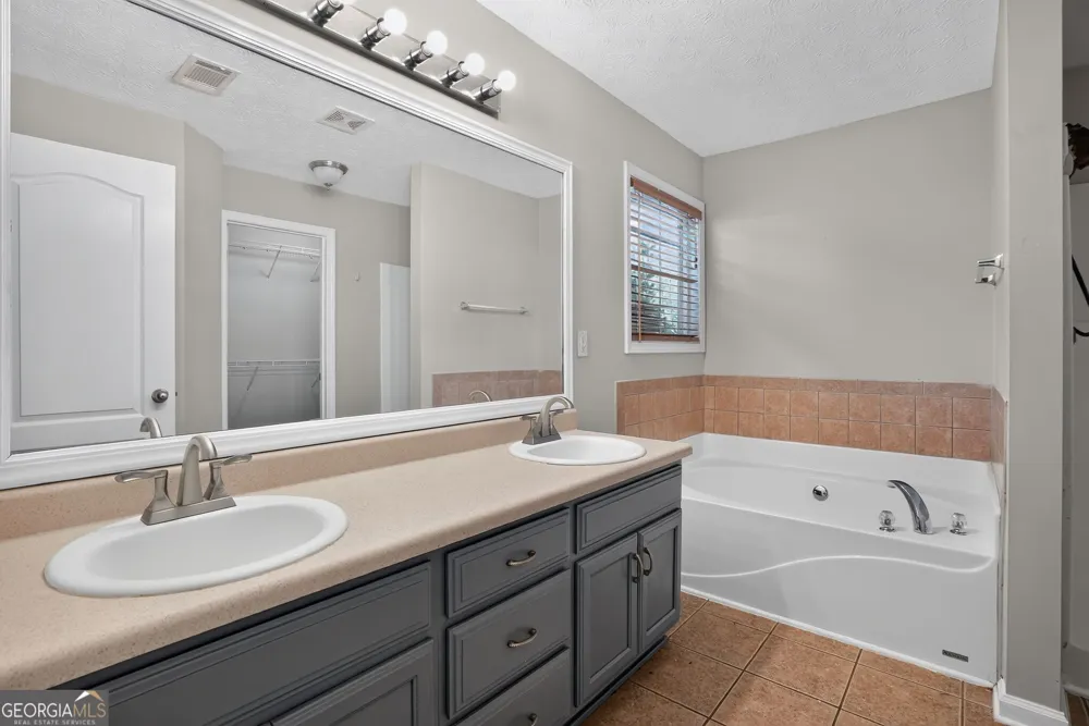 102 Ruby WAY Griffin, GA 30224