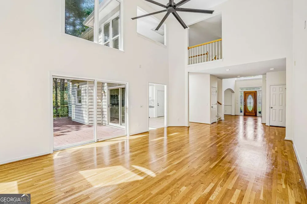 802 Eastside Pointe Woodstock, GA 30189
