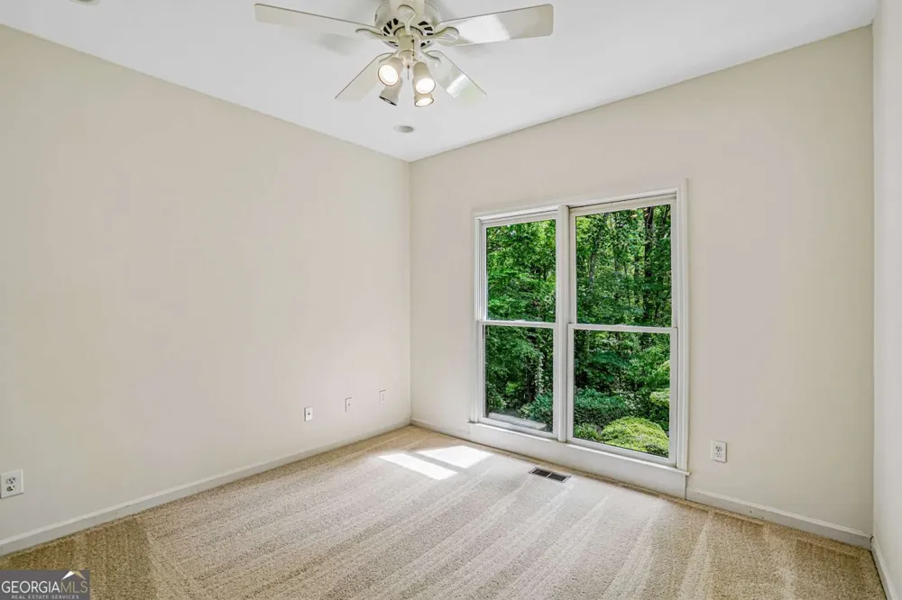 802 Eastside Pointe Woodstock, GA 30189