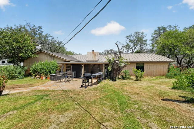 101 Cynthia Pleasanton, TX 78064