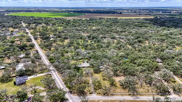 101 Cynthia Pleasanton, TX 78064