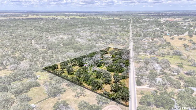 101 Cynthia Pleasanton, TX 78064