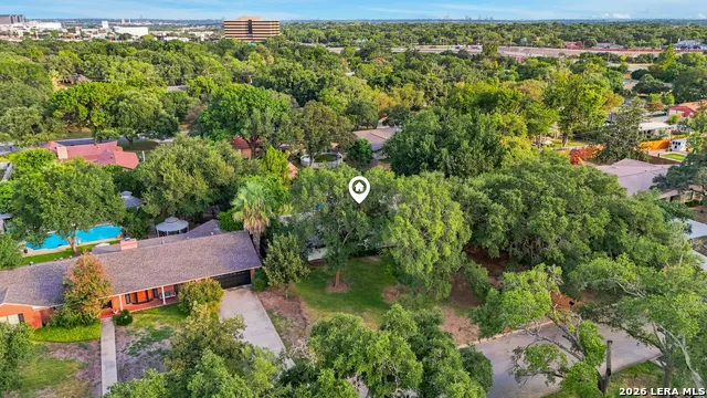 204 Gardenview Castle Hills, TX 78213