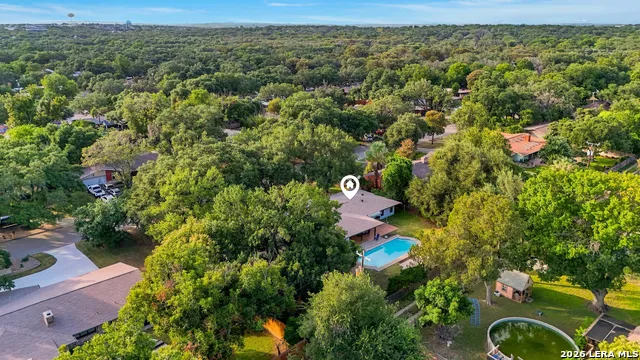 204 Gardenview Castle Hills, TX 78213