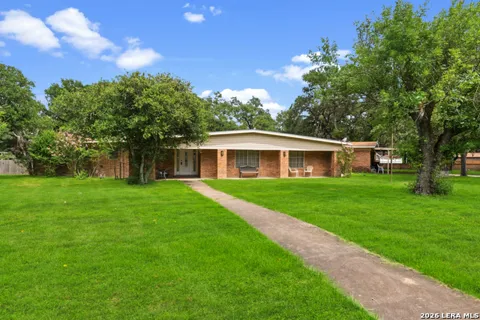 210 KIMBERLY DR