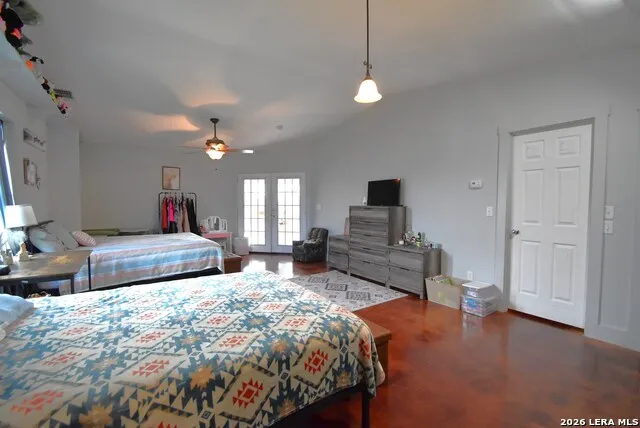 8400 Maner Road Harper, TX 78631