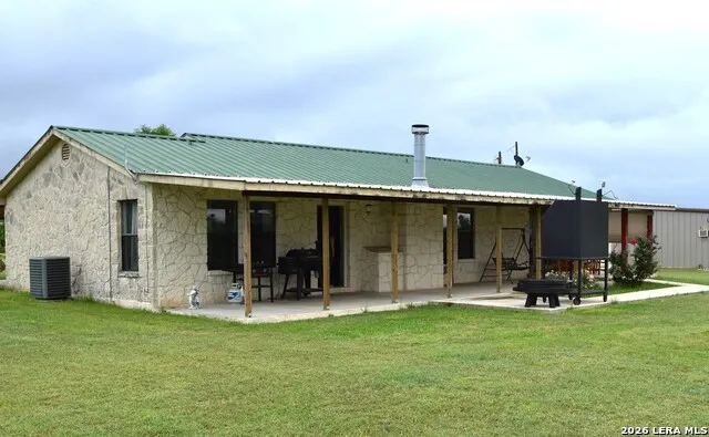 8400 Maner Road Harper, TX 78631
