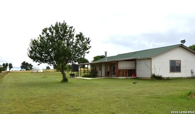 8400 Maner Road Harper, TX 78631