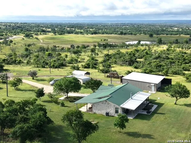 8400 Maner Road Harper, TX 78631