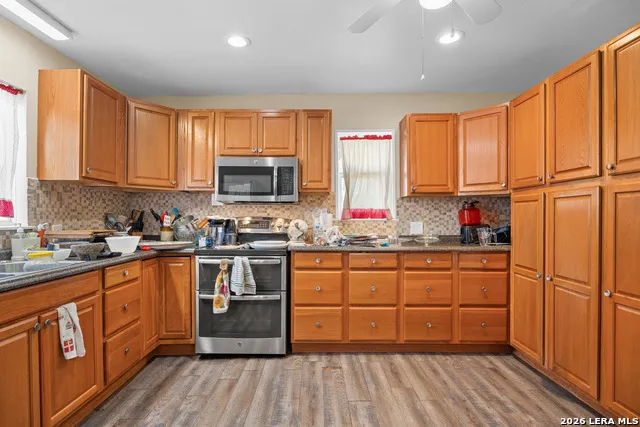 20260 Campbellton San Antonio, TX 78264