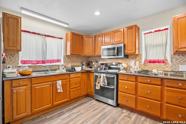 20260 Campbellton San Antonio, TX 78264
