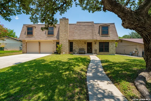 606 Cordoba Dr Universal City, TX 78148