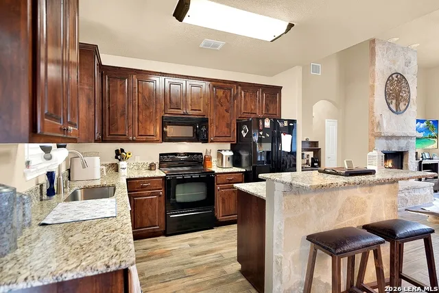 101 Hickory Run La Vernia, TX 78121