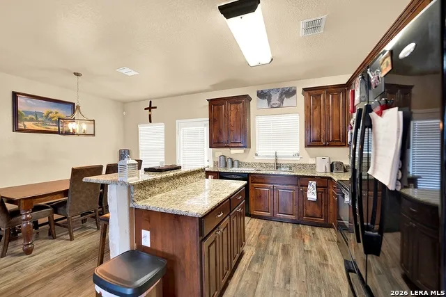 101 Hickory Run La Vernia, TX 78121